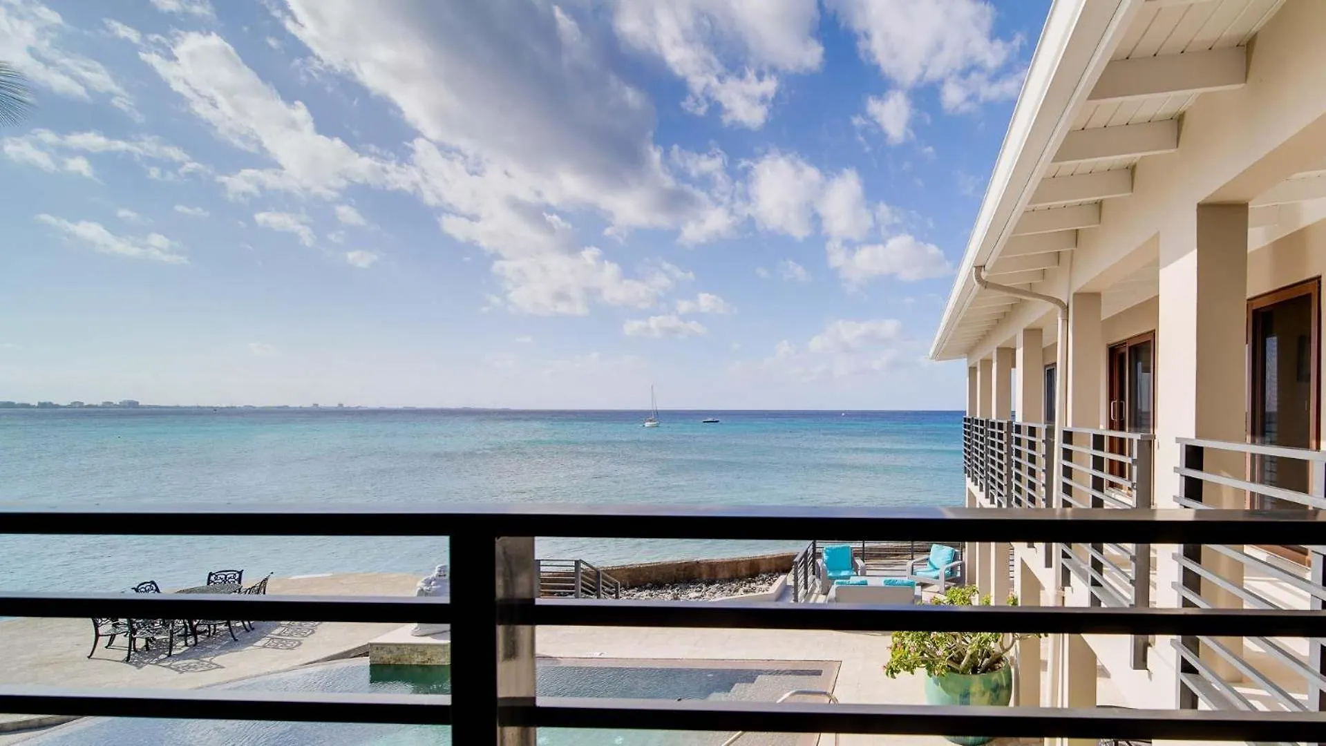 Seven Mile View Condo #1 West Bay