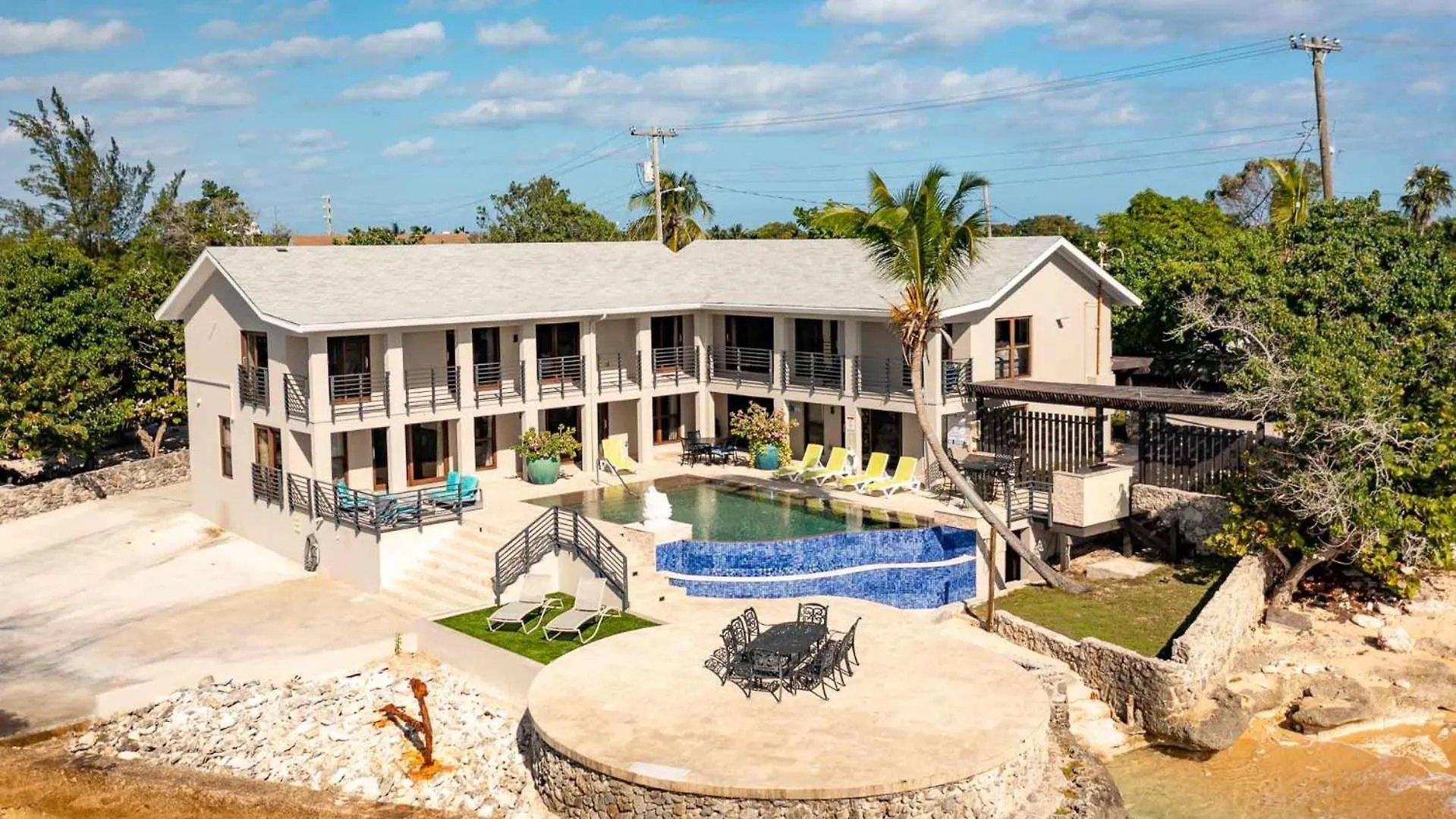 Holiday home Seven Mile View Condo #1 West Bay Cayman Islands
