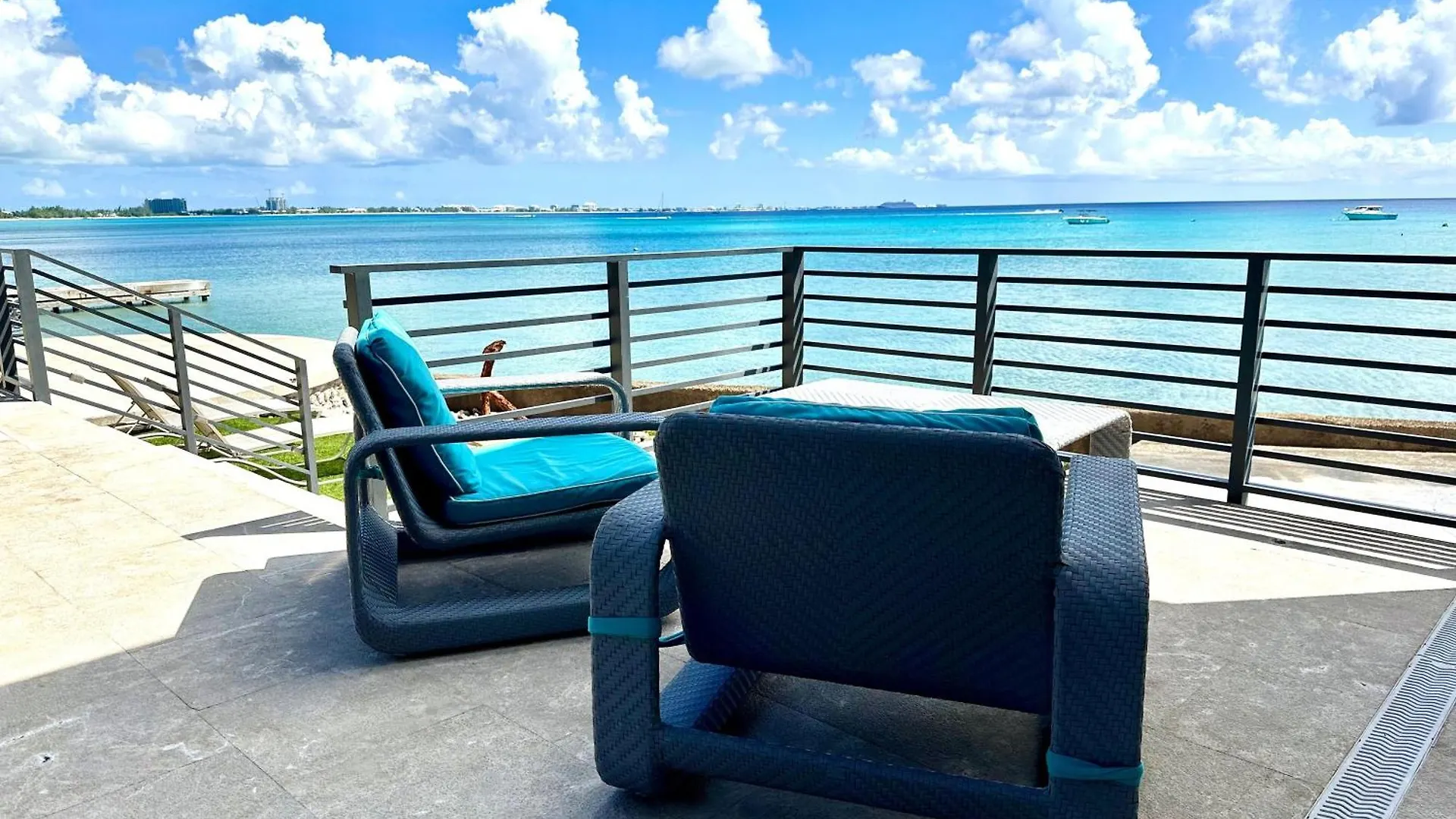 Seven Mile View Condo #1 West Bay